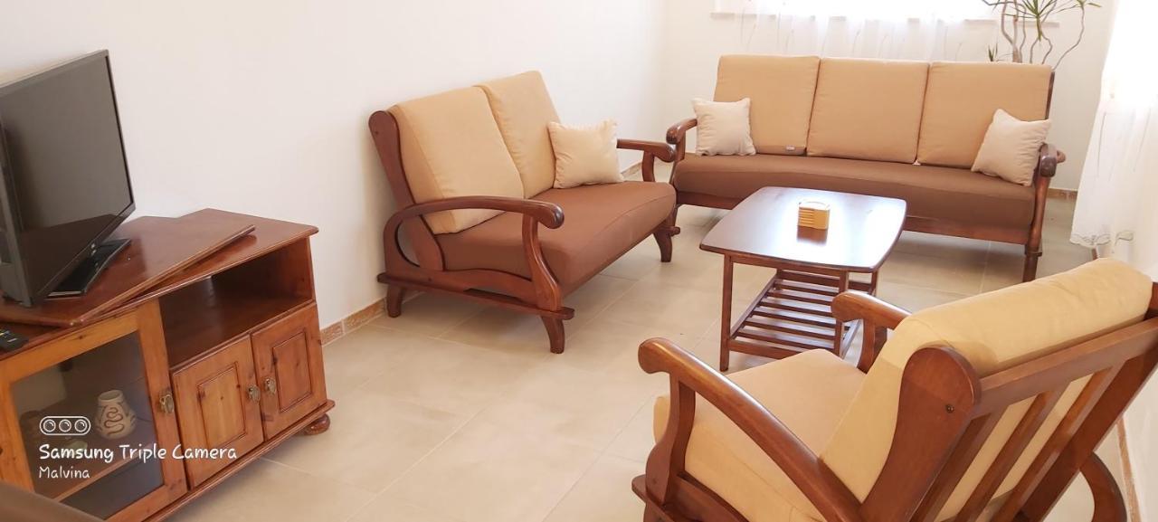Jolanda Apartment