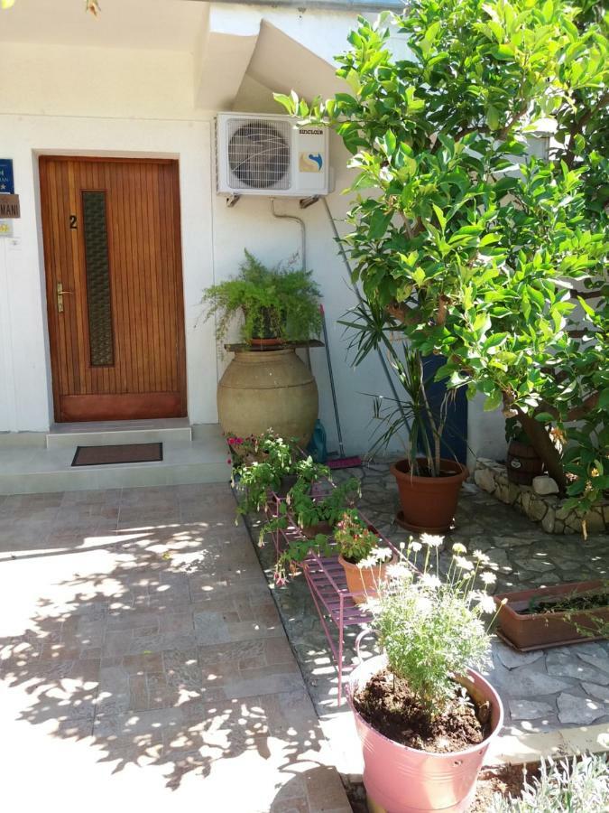 Apartment Jolanda *